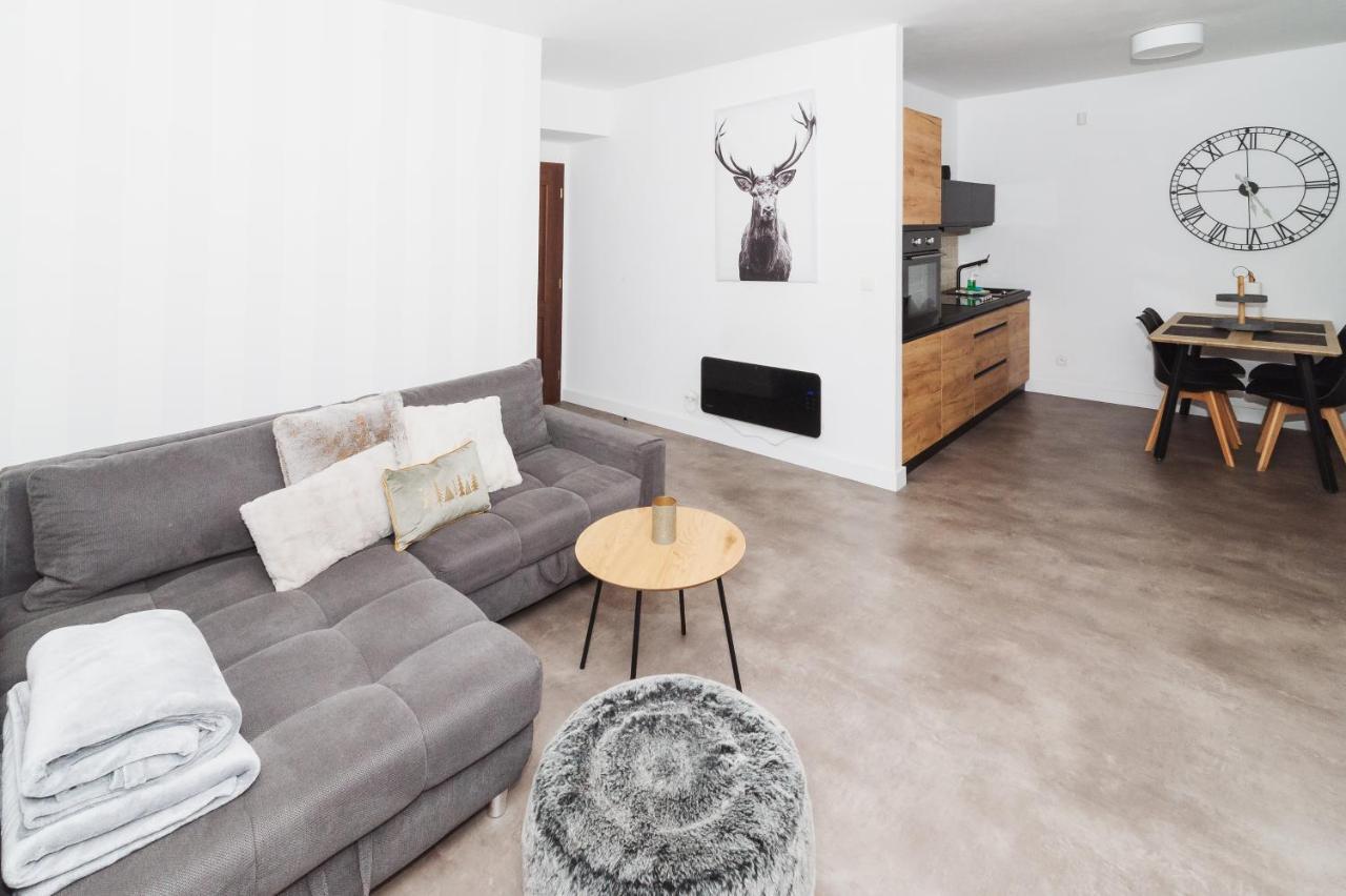 Vila Helena - Apartman Helena 16 Ruzomberok Dış mekan fotoğraf
